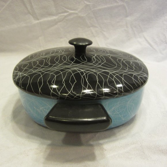 RARE VTG 50'S SERENDIPITY ENAMELWARE DUTCH OVEN W/LID - Picture 4 of 10